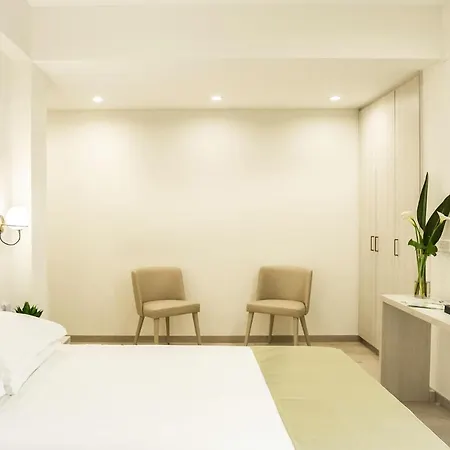 فندق Roseum Boutique 3*