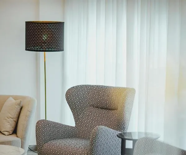 Hotel Roseum Boutique 3*