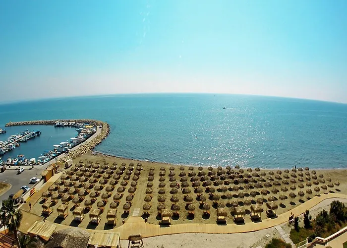 Roseum Boutique Hotel 3*