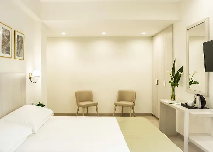 Hotel Roseum Boutique 3*