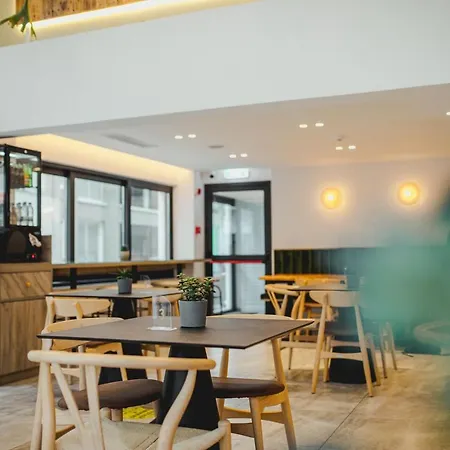 Roseum Boutique Hotell 3*