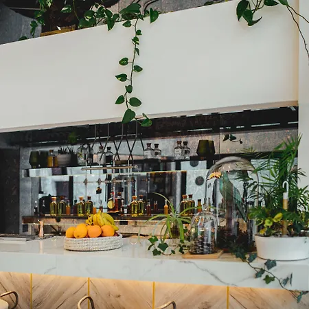 Roseum Boutique 3* لارنكا