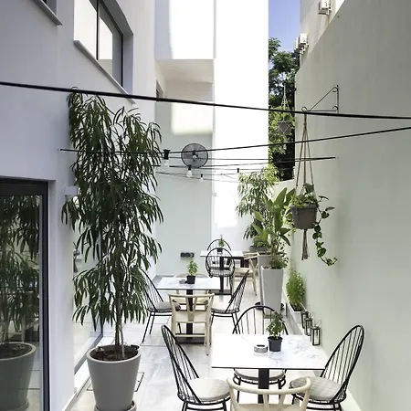 Roseum Boutique 3* Larnaka