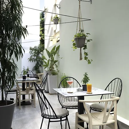 Hotel Roseum Boutique 3*