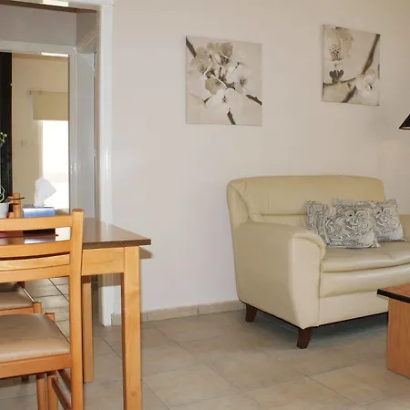 Roseum Boutique Hotell Larnaca