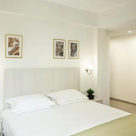 Roseum Boutique Hotell Larnaca