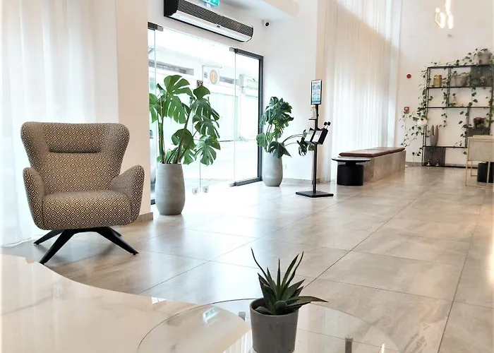 فندق Roseum Boutique 3*