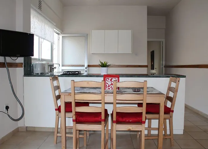 فندق Roseum Boutique 3*